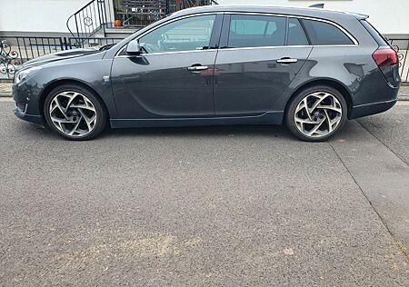 Opel Insignia ST 2.0 CDTI ecoF. Innovation 125 4x...