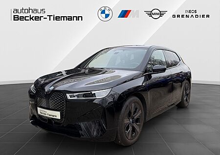BMW iX xDrive40 21" / AHK /Laser / DrivAssProf/ Harm
