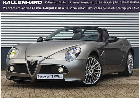 Alfa Romeo 8C Competizione Spider-4.7 V8