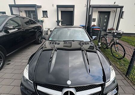 Mercedes-Benz SL 300 Night Packet Vollausstattung privat