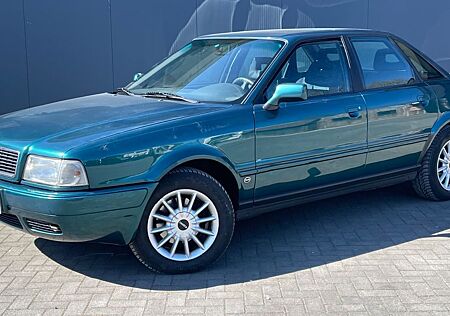 Audi 80 2.0, Scheckheft, fast 1.Hand, ZKD+ZR+TÜV neu