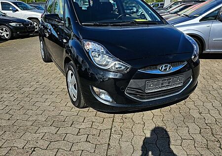 Hyundai ix20 1,6 CRDI TÜV 5.26 SITZH SO+WIN KLIMAANLAGE