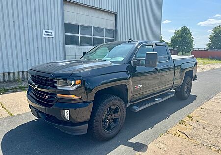 Chevrolet Silverado Z71 4x4 V8 1500 LTZ