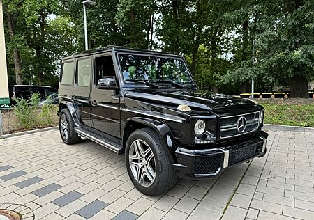 Mercedes-Benz G 63 AMG Mercedes-AMG G 63 Mercedes-AMG