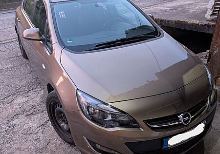 Opel Astra 1.4 Turbo Edition 103kW Edition *70.310km*
