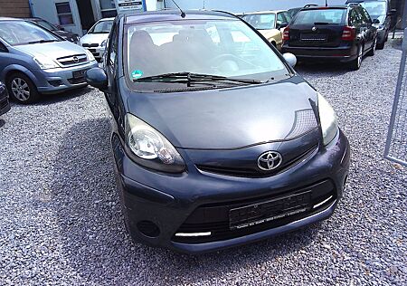 Toyota Aygo (X) Aygo (X)
