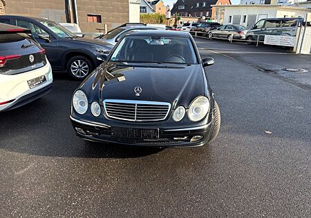 Mercedes-Benz E 320 CDI AVANTGARDE Avantgarde