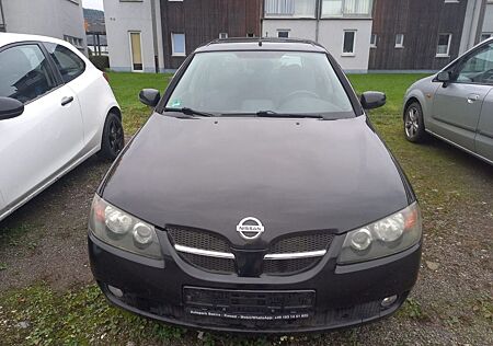 Nissan Almera 1.5 Visia TÜV 2027