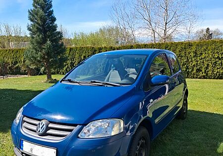 VW Fox Volkswagen 1.2 -TÜV 09.2026 Winter+Sommer Räder