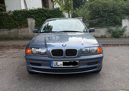 BMW 316i -
