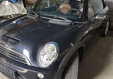 Mini Cooper S Cabrio Sidewalk Sidewalk