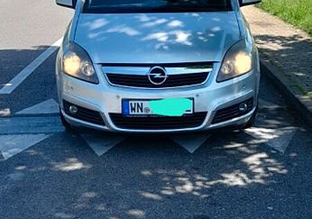 Opel Zafira 1.9 CDTI Cosmo 88kW Cosmo