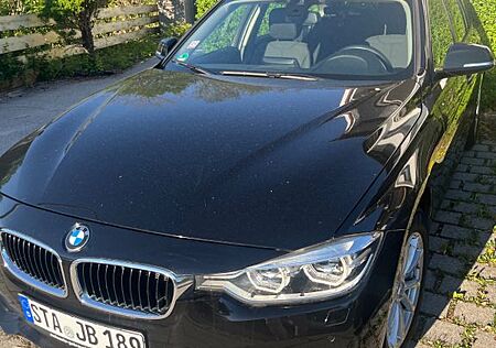 BMW 320d xDrive Touring Automatic -