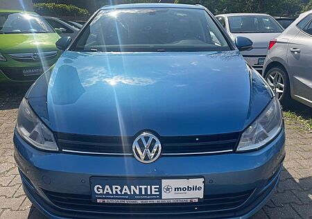 VW Golf Volkswagen VII Lim. Comfortline BMT**TÜV -NEU**