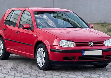 VW Golf Volkswagen 1.6 AUTO EDITION Edition
