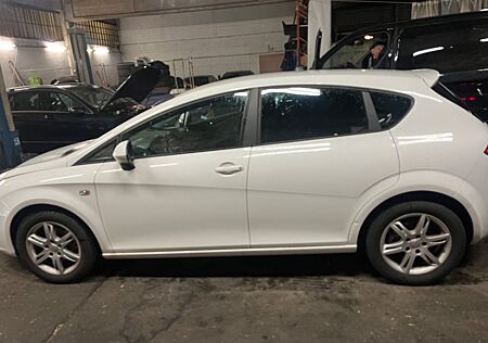 Seat Leon 1.6 TDI CR 77kW E-Ecomot. Reference Cop...