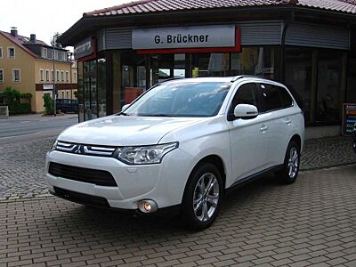 Mitsubishi Outlander 2.0 Klassik Kollektion+AHK+Kamera+Sitz