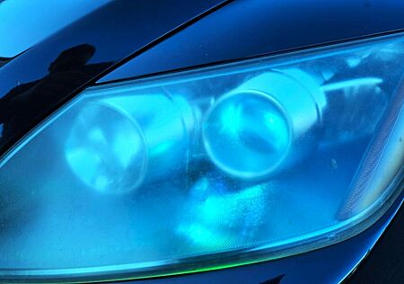 Mazda CX-7 TURBO 260 PS LEDER SITZH- EL- GSD XENON 20