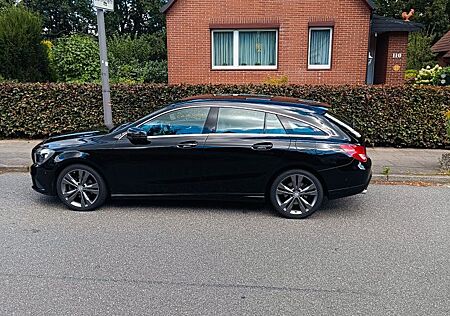 Mercedes-Benz CLA 180 Shooting Brake CLA 180 Urban Shootin...