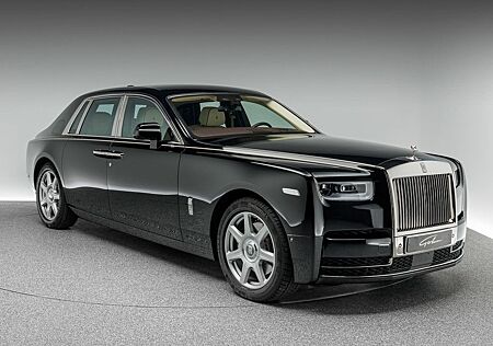 Rolls-Royce Phantom VIII * TWIN COACHLINE *