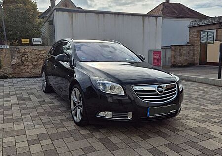 Opel Insignia Sports Tourer (Top Zustand;3. Hand;TÜV)