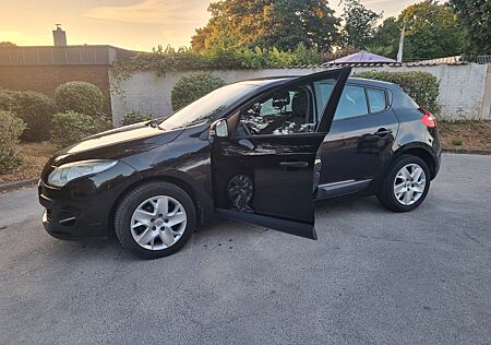 Renault Megane TomTom Edition 1.6 16V 100 TomTom Edition