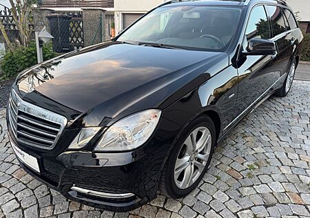Mercedes-Benz E 200 E -Klasse T-Modell CGI BlueEfficiency