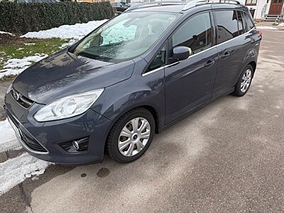 Ford Grand C-Max 1,6 EcoBoost 110kW Titanium