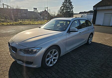 BMW 320d Touring Luxury Line Automatik