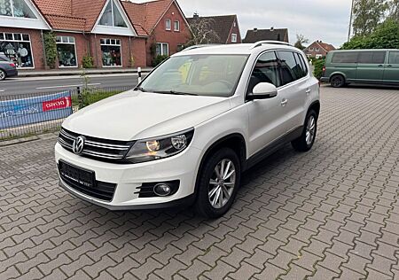 VW Tiguan Volkswagen Sport&Style DSG 4Motion Kamera SHZ AHK