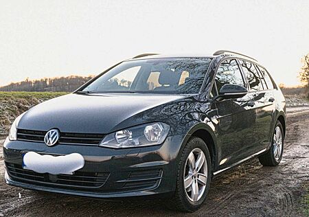 VW Golf Volkswagen 1.2 TSI Comfortline Variant Comfortline
