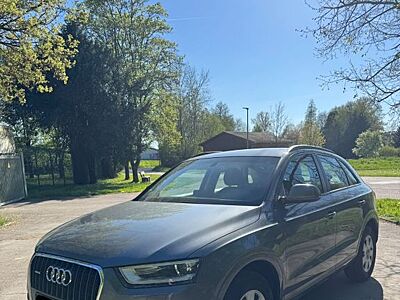 Audi Q3 2.0 TFSI S tronic quattro - sehr gepflegt