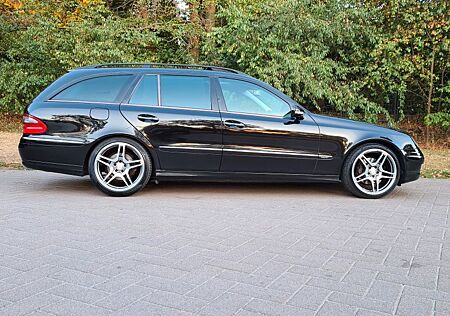 Mercedes-Benz E 320 CDI T Elegance Vollausstattung Ahk Faceli.