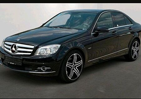Mercedes-Benz C 180 CGI BlueEFFICIENCY AVANTGARDE AVANTGARDE