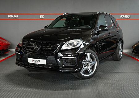 Mercedes-Benz ML 63 AMG V8 designo AHK RFK SHZ PANO H&K STHZ