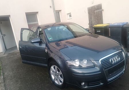 Audi A3 1.6 Ambiente Sportback Ambiente