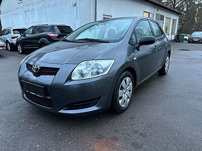 Toyota Auris 1.4 D-4D Sport