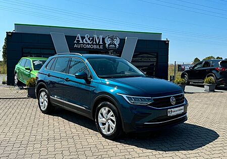 VW Tiguan Volkswagen Life 4Motion