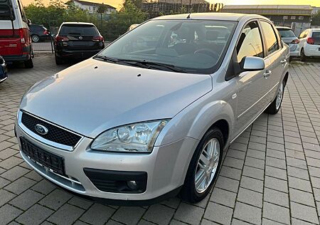 Ford Focus Lim. Ghia