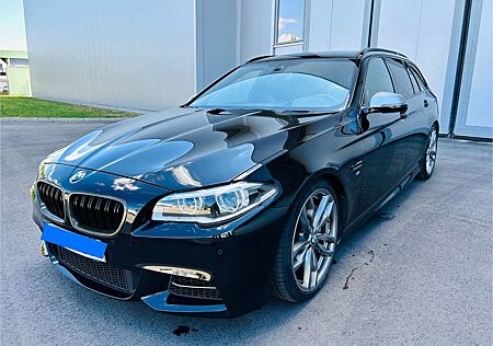 BMW M550 d xDrive Touring M-Paket Head-UP AHK