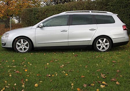 VW Passat Variant Volkswagen 2.0 TDI DPF DSG 125kW Individ...