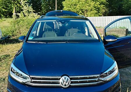 VW Touran Volkswagen 2.0 TDI SCR