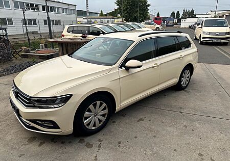 VW Passat Variant Volkswagen ..Top gepflegt