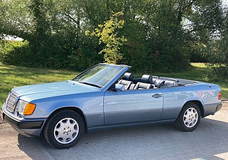 Mercedes-Benz CE 300 24 V Cabriolet