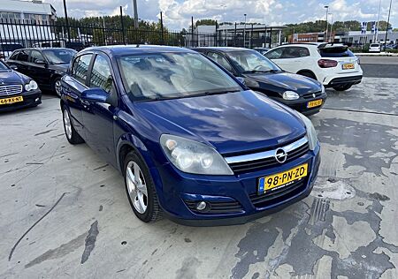 Opel Astra 1.6 Elegance