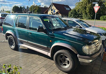 Ford Explorer 4.0 V6
