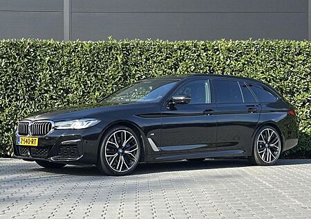 BMW 540i 540 5-serie Touring xDrive High Executive E