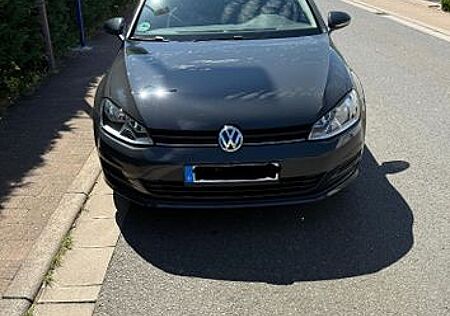 VW Golf Volkswagen 1.6 TDI BMT Comfortline Variant Comfortline