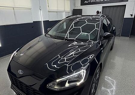 Ford Focus Turnier ST-Line 2.0TDCI LED HEAD-UP NAVI