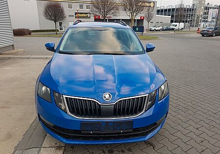 Skoda Octavia . 2.0 TDI 4x4. DSG. Ambition. NAVI. AHK.